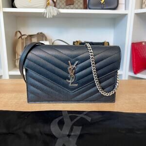 Saint Laurent YSL Grain De Poudre Matelasse Chevron Envelope Chain Wallet Black